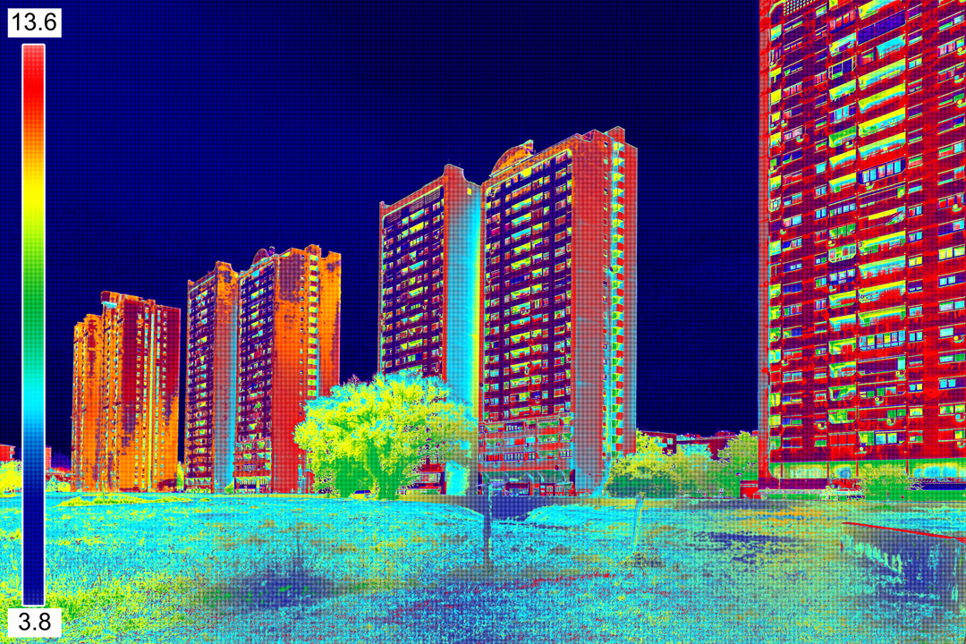 Thermal image on Residential building_11